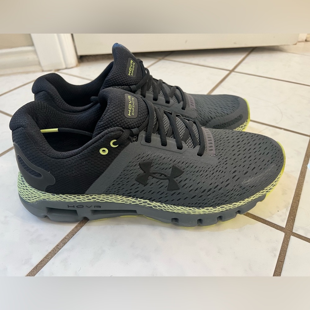 Under Armour Hovr Infinite 2 size 12
